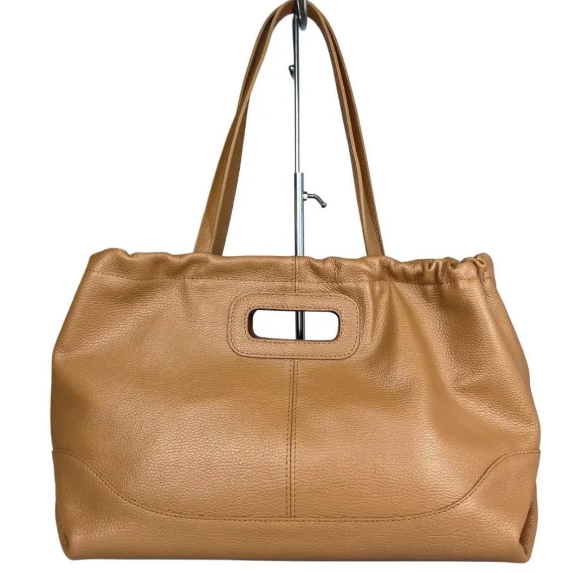 Miss Tote 063