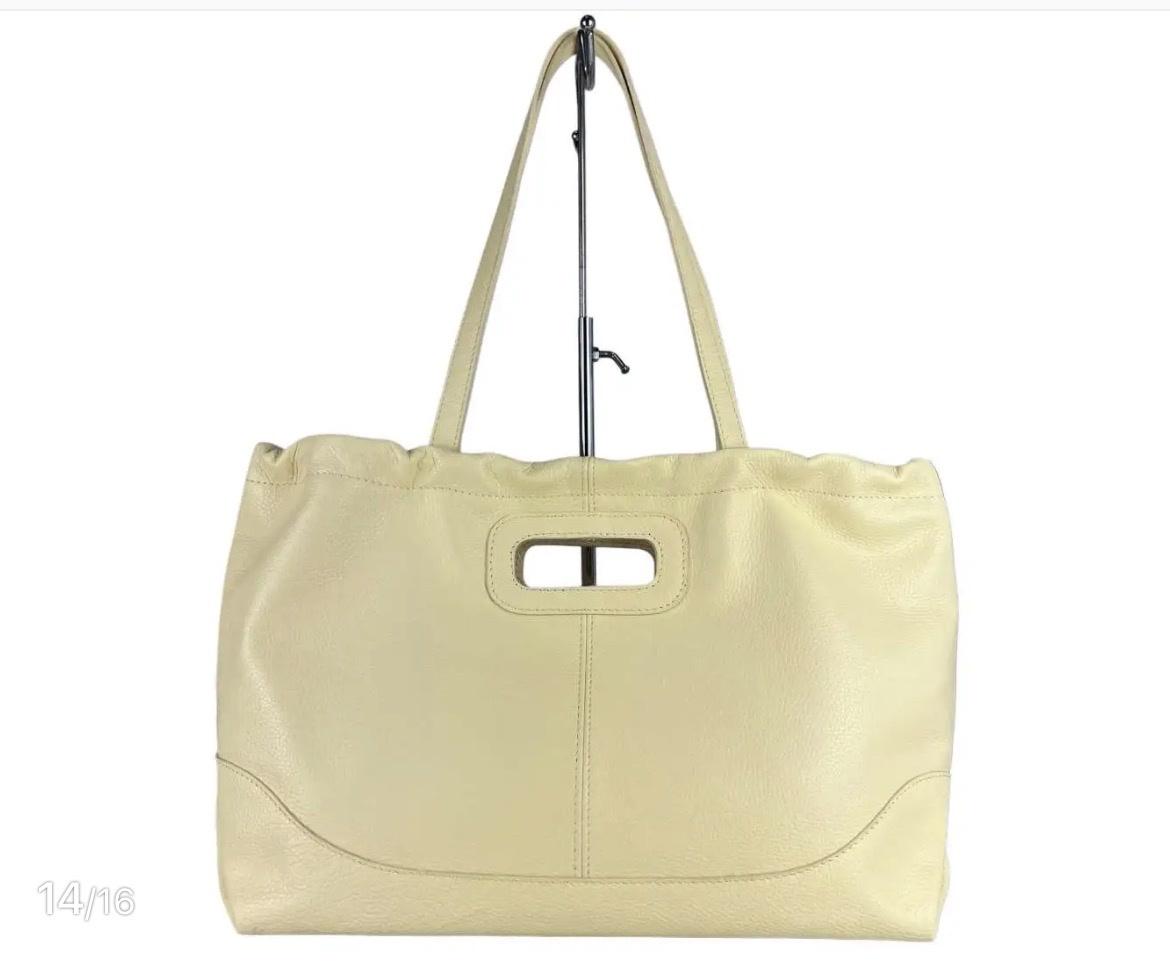 Miss Tote 063